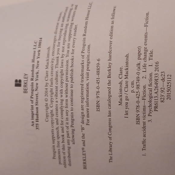 $4 Add-on "I Let You Go" by Clare MacKintosh - Paperback Novel - Picture 8 of 9